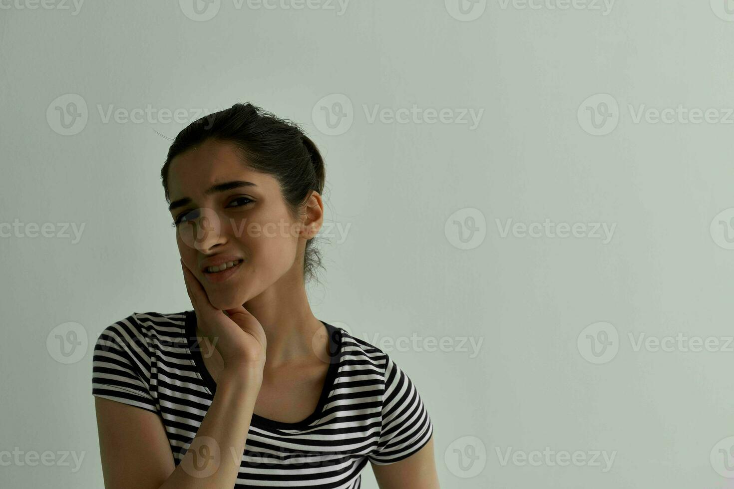 emotional woman discomfort toothache dental treatment isolated background photo