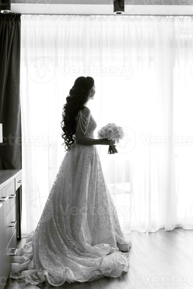 morning of the bride with the creation of the image photo