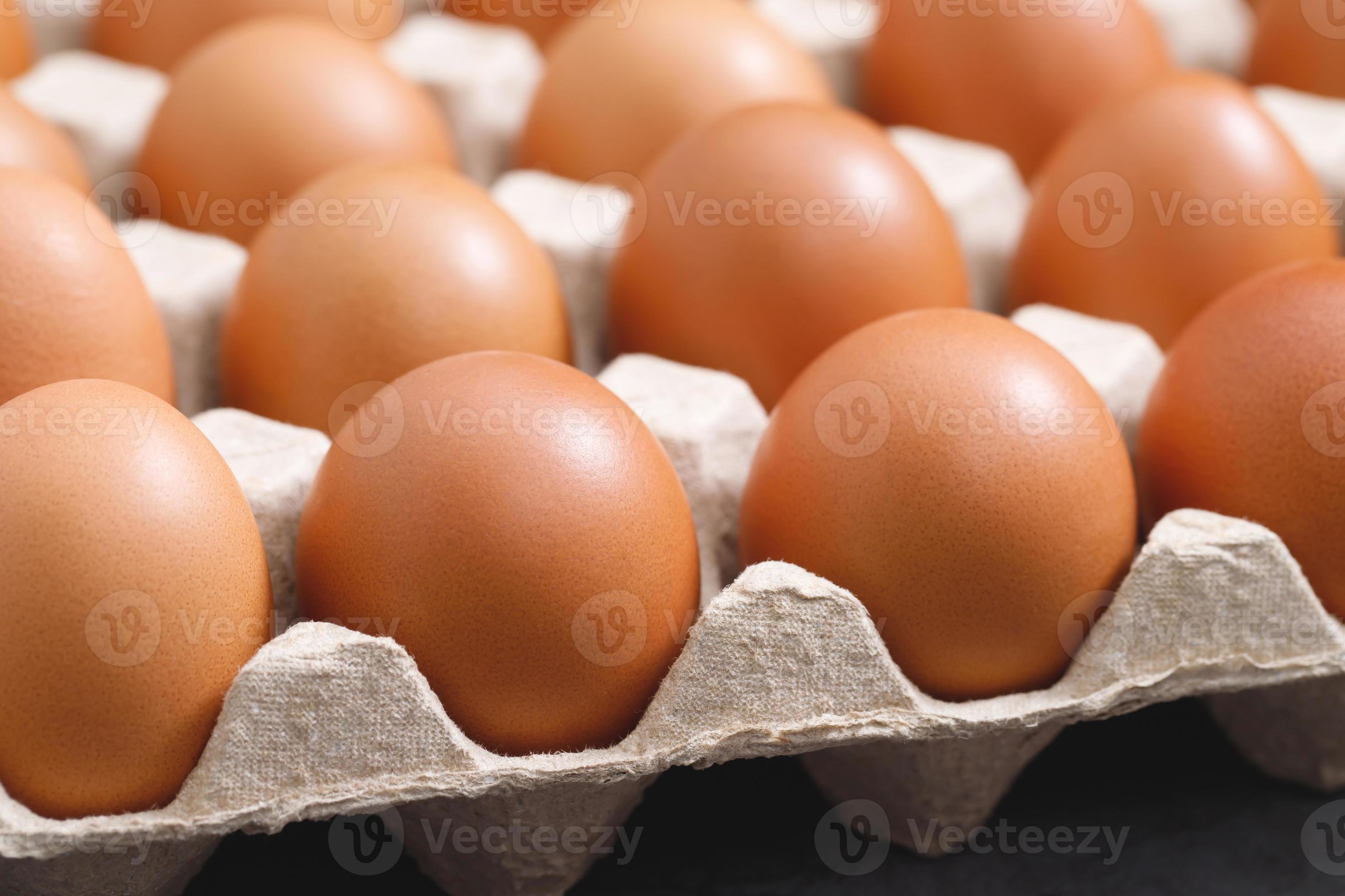 The benefits of egg yolks and egg whites are high in protein for the
