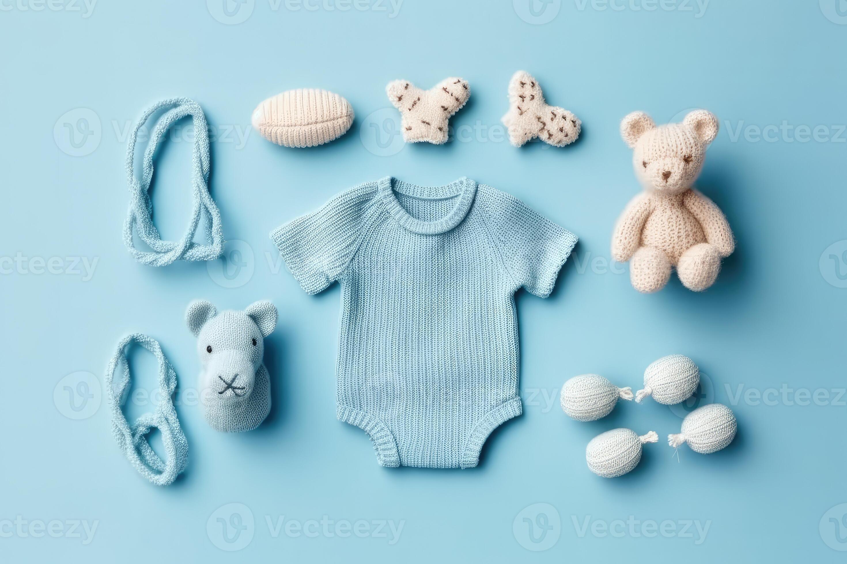 Conjunto Cosas Bebé Accesorios Para Niño Sobre Fondo Azul Claro: fotografía  de stock © Igishevamaria #341892424