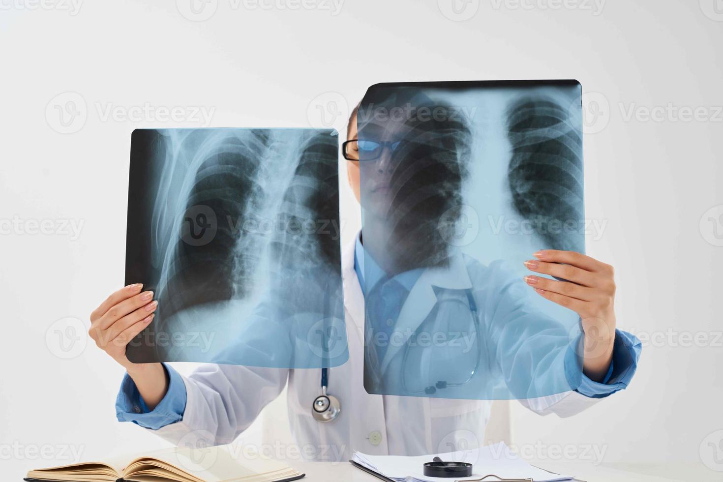 woman radiologist medicine hospital research diagnostics photo
