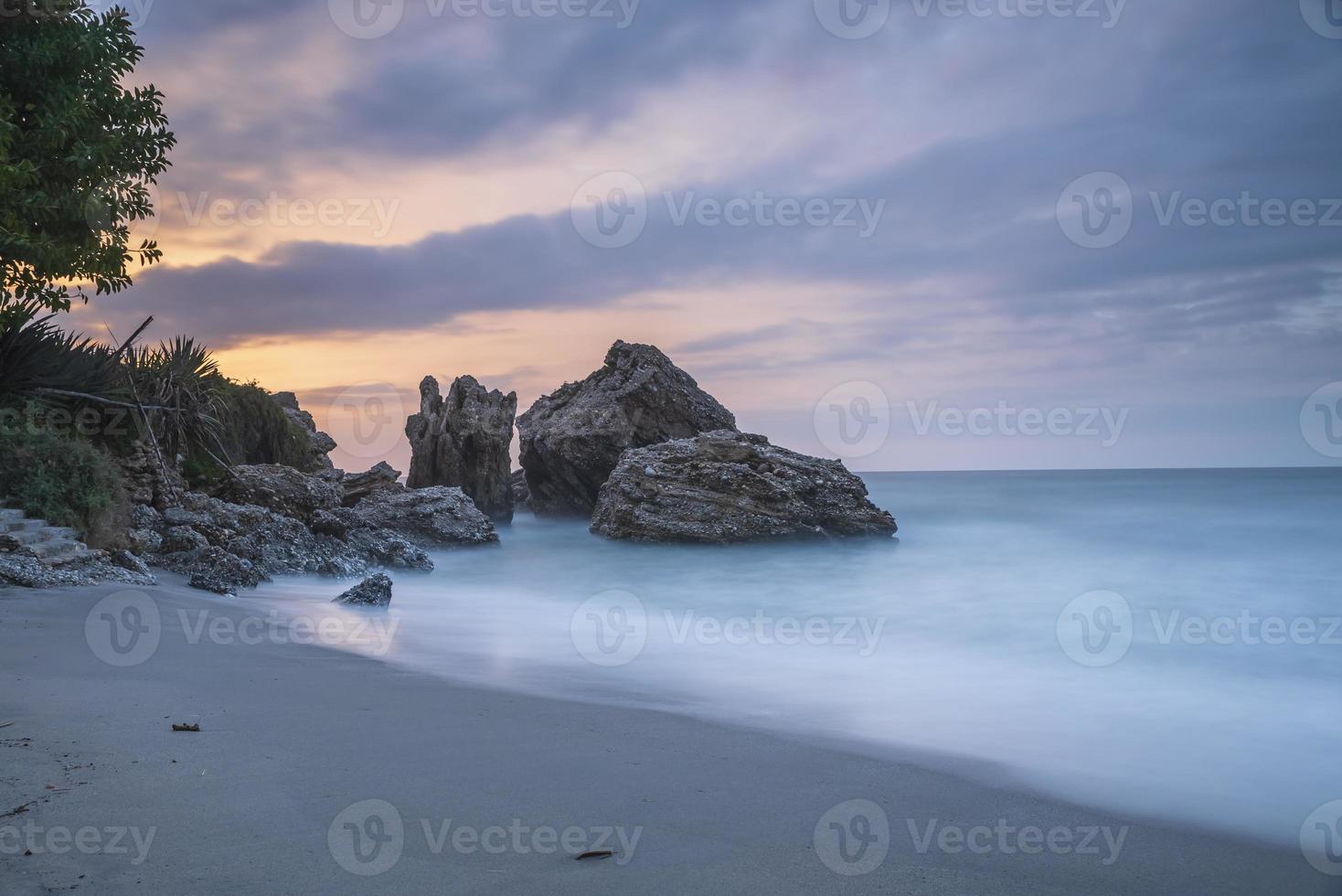 diferente puntos de vista de nerja un Mediterráneo costero pueblo en el ciudad de málaga en el Andalucía región de España foto