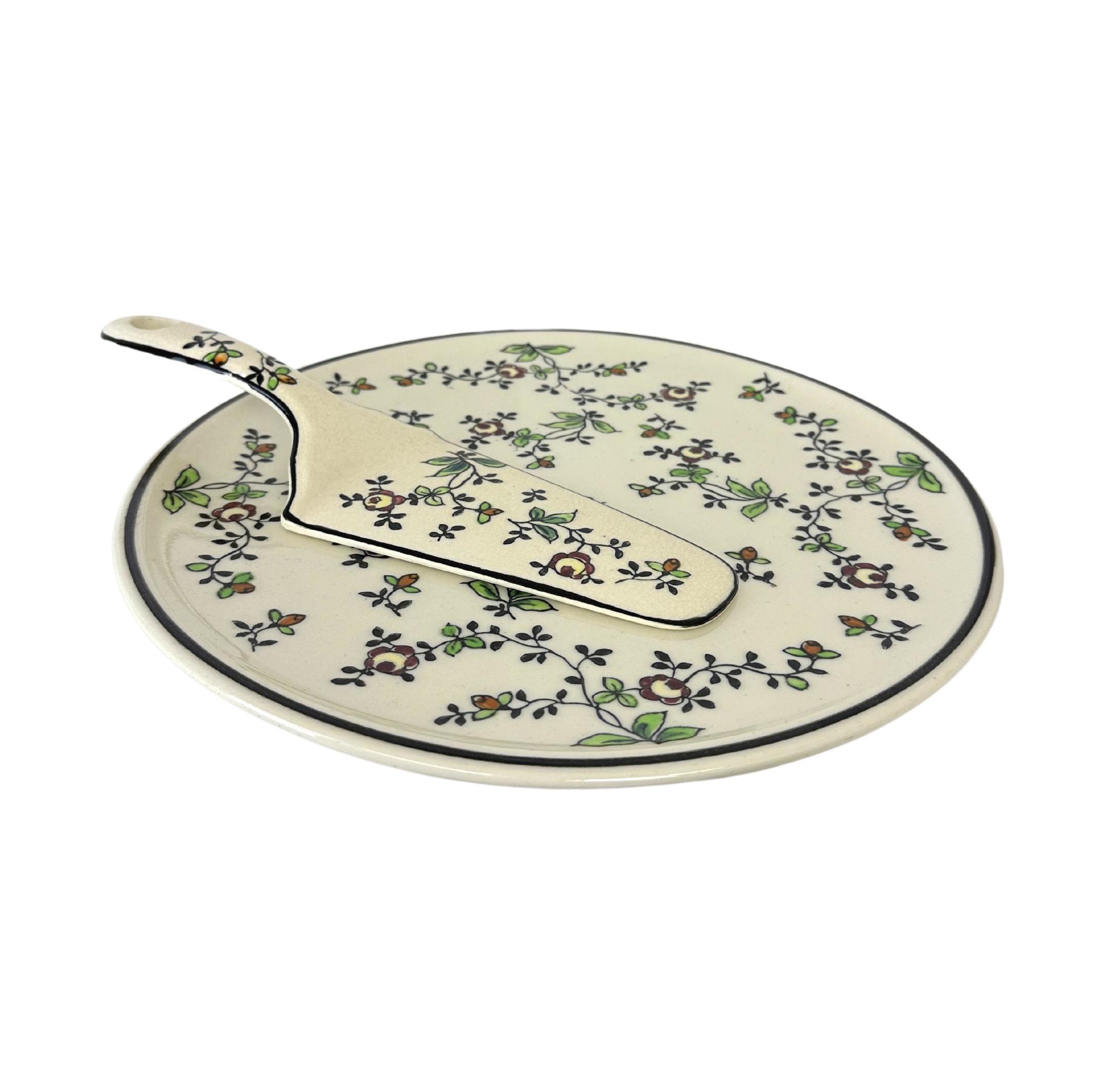 Vintage Japanese Cake Plate and Server 22697683 Stock Photo at Vecteezy