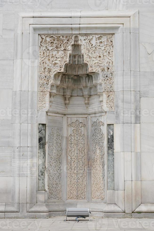 Yesil Mosque in Bursa, Turkiye photo