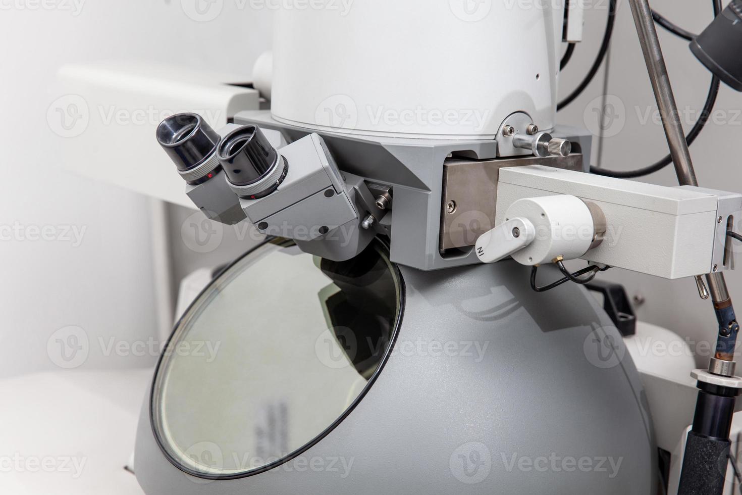 Electron microscope in a scientific laboratory used for diagnosis and research. photo