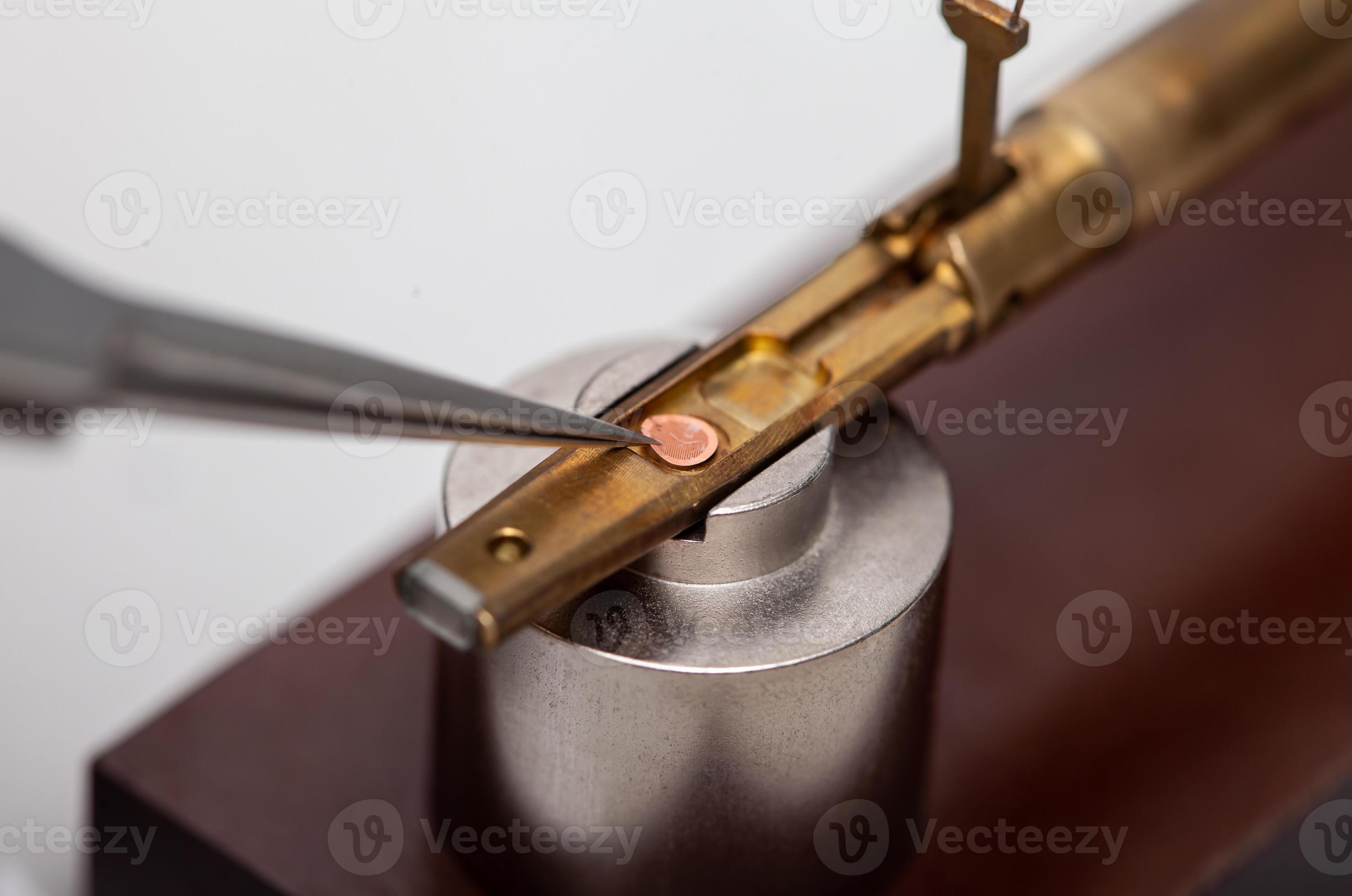 Transmission electron microscope sample holder been loaded with an