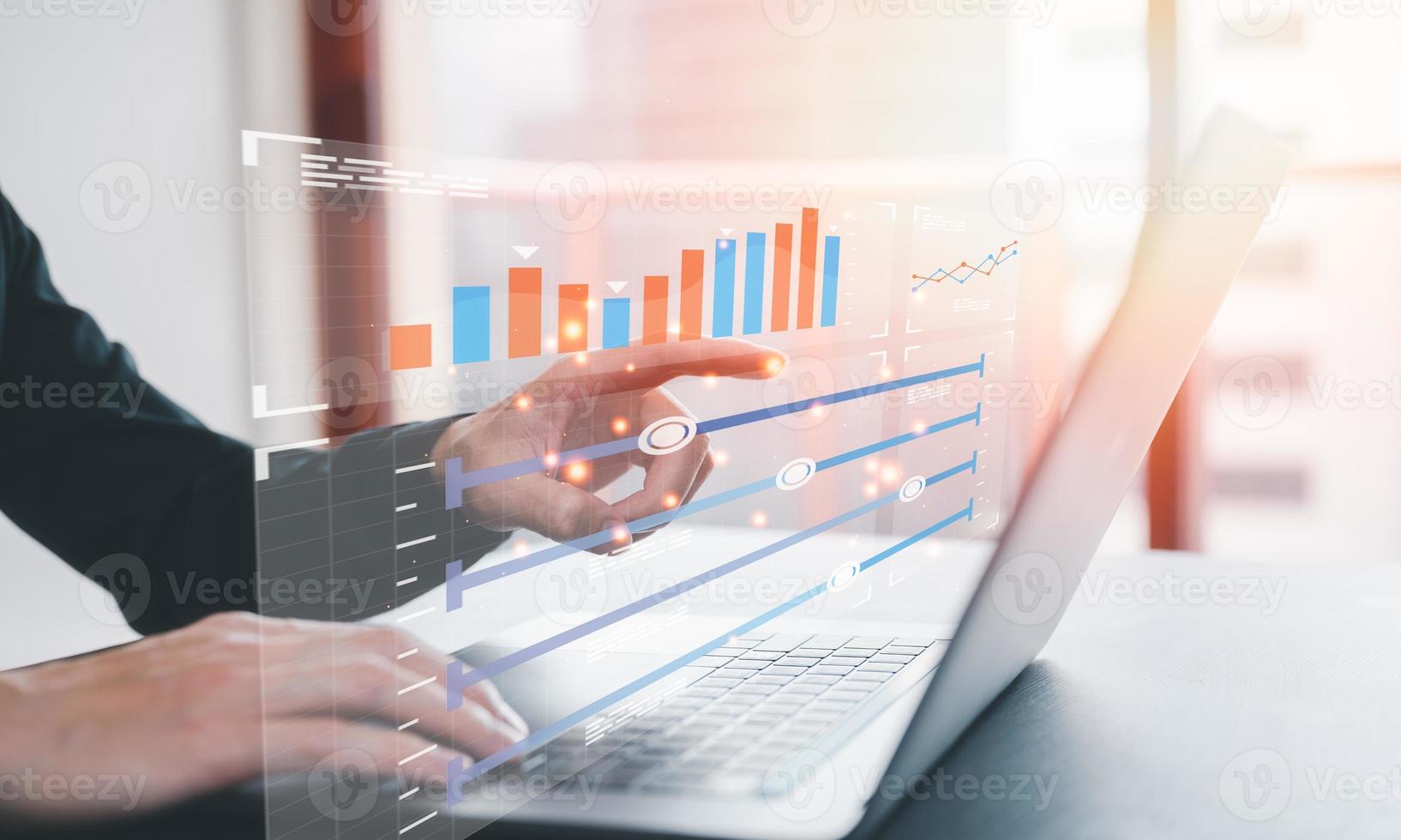 márketing investigación y administración concepto. analista trabajando con datos análisis negocio crecimiento márketing y oportunidad. foto