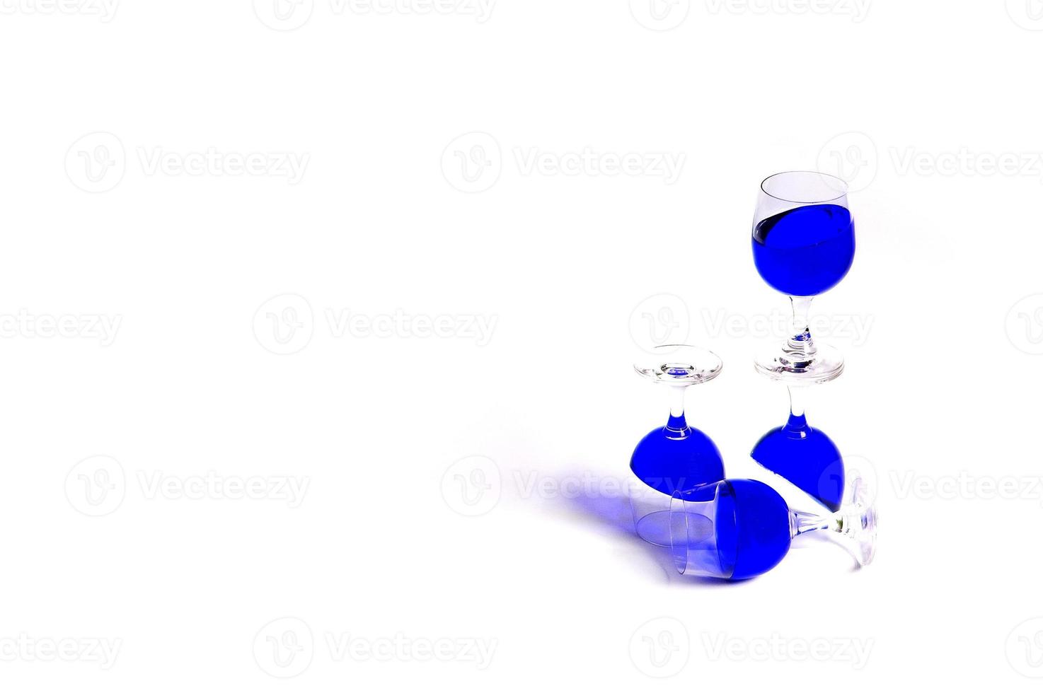 gravity blue on white photo