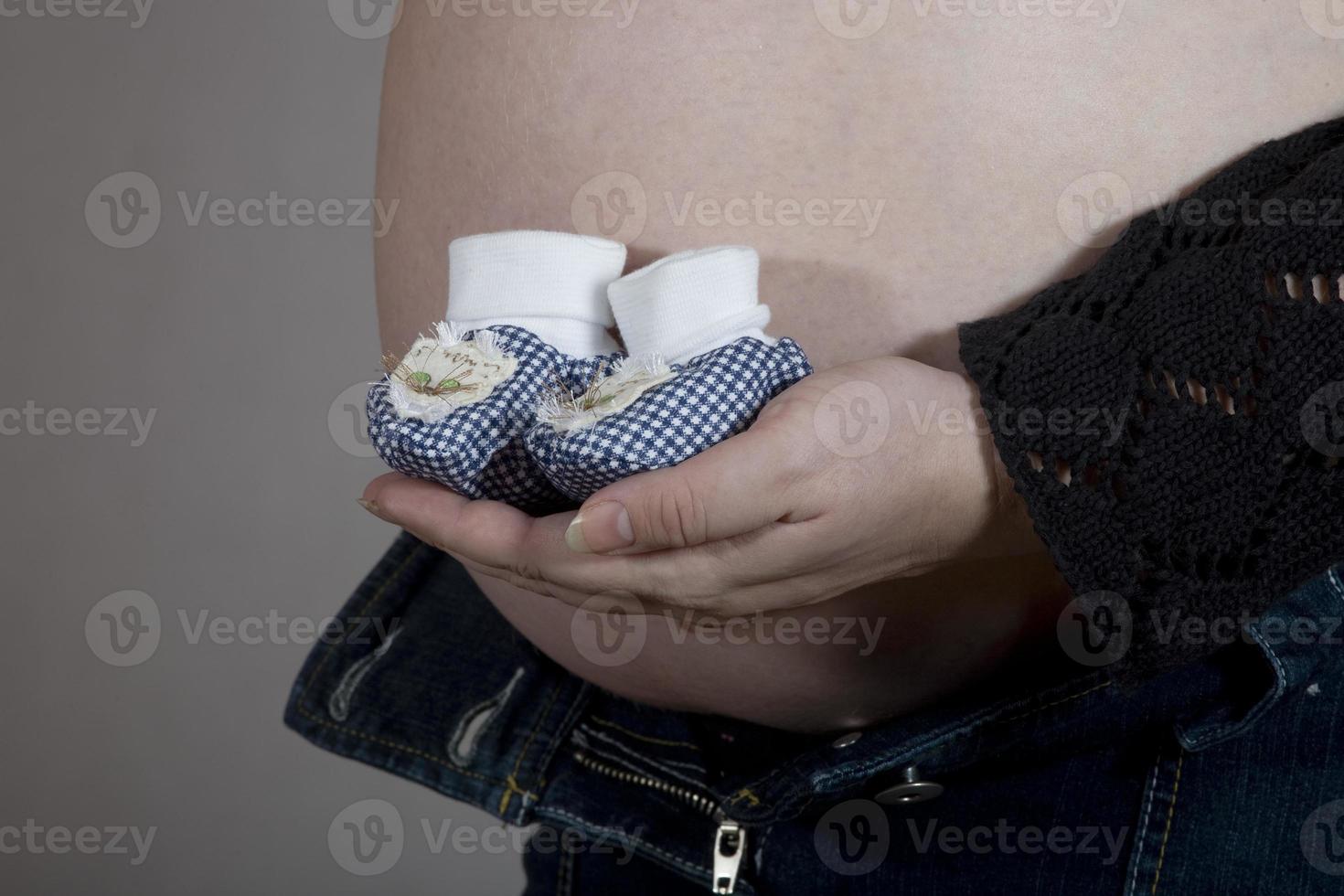 vientre de mujer embarazada foto