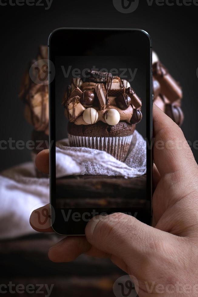 Chocolate and crunchy cupcake photo