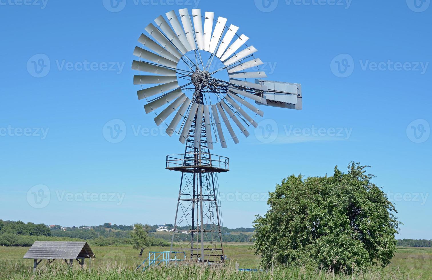 viento cucharón rueda en lobbe,ruegen,báltico Mar,Mecklemburgo-Pomerania Occidental, Alemania foto