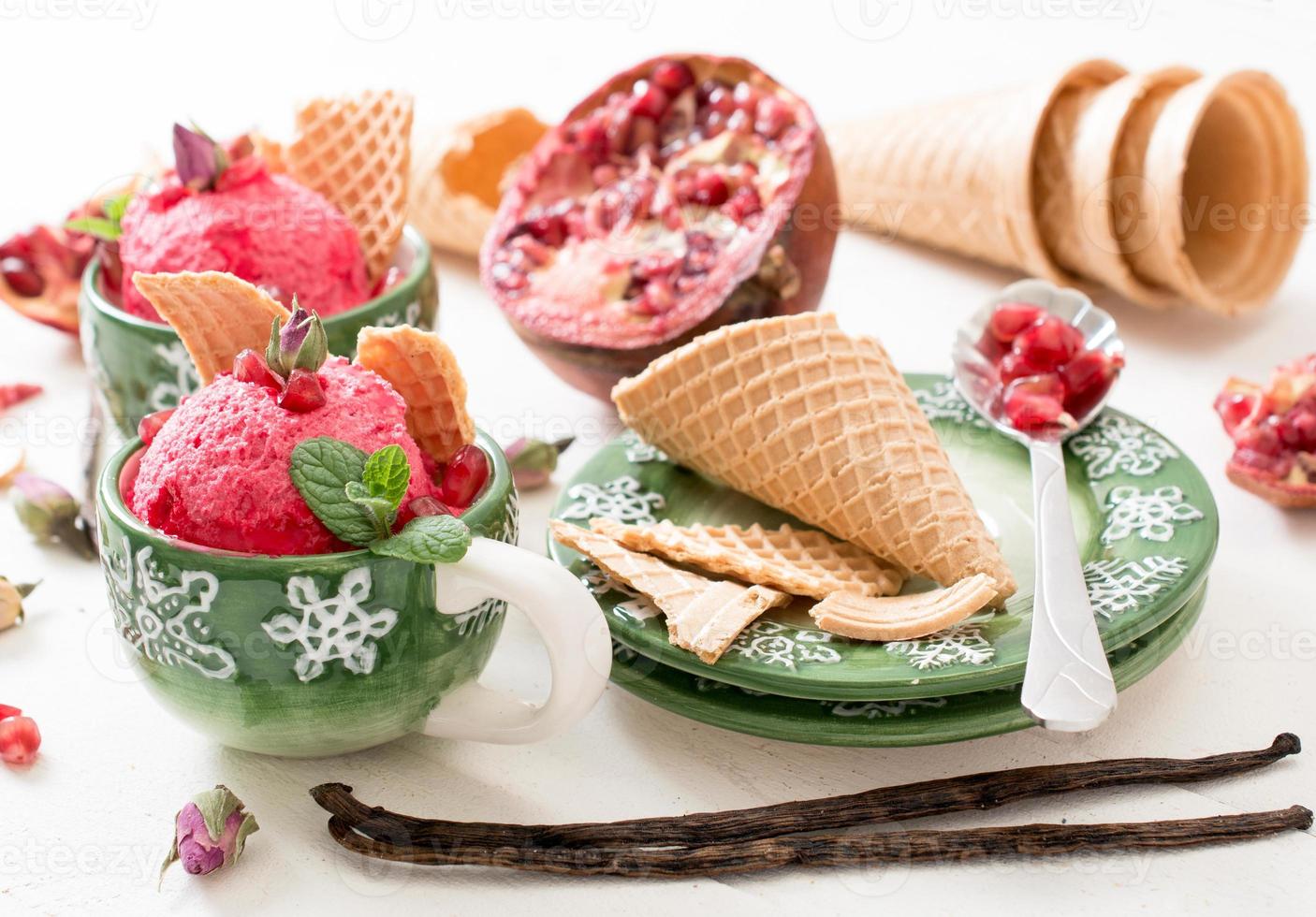 Pomegranates ice cream photo