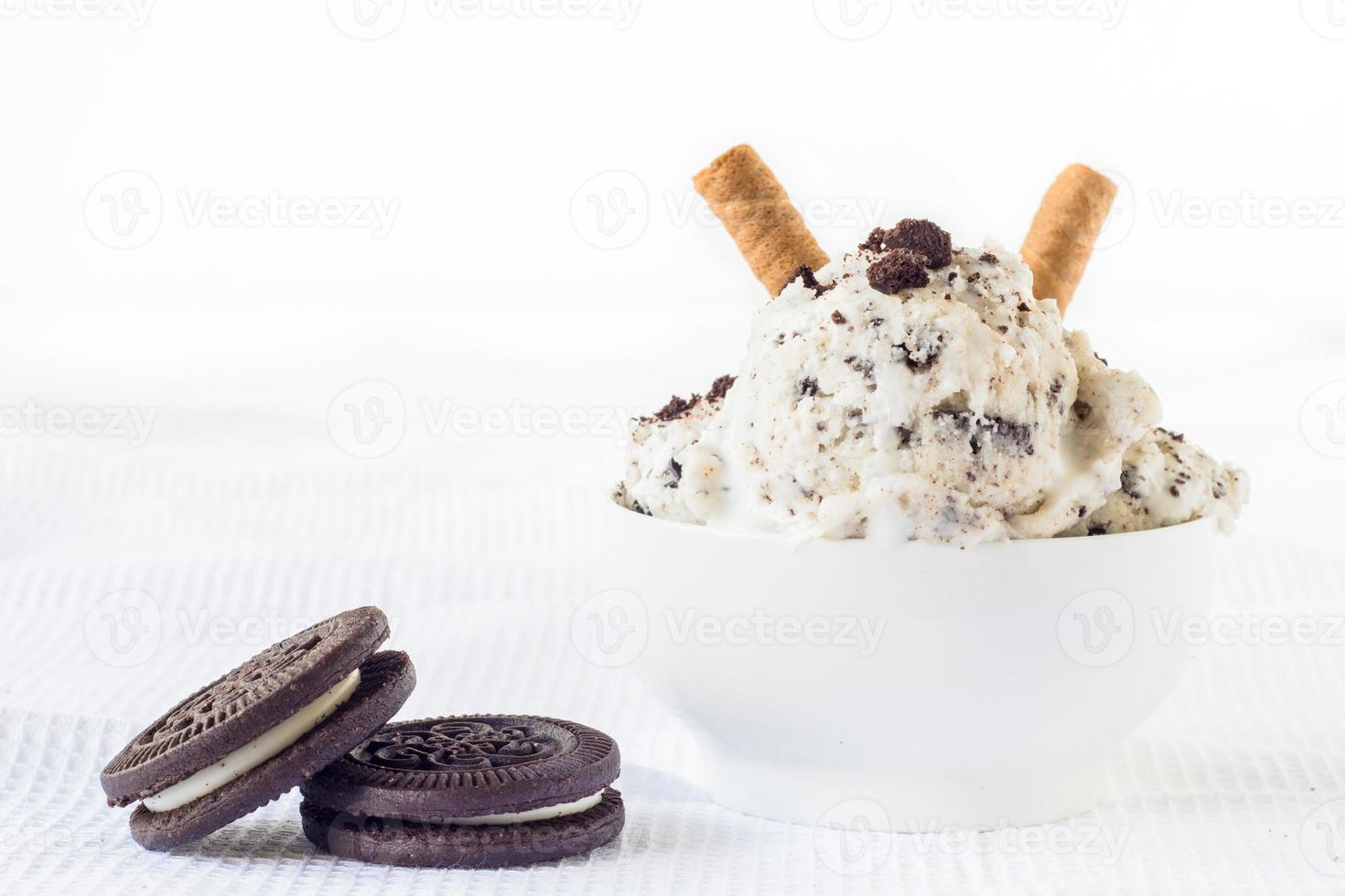 Ice cream and cookies photo
