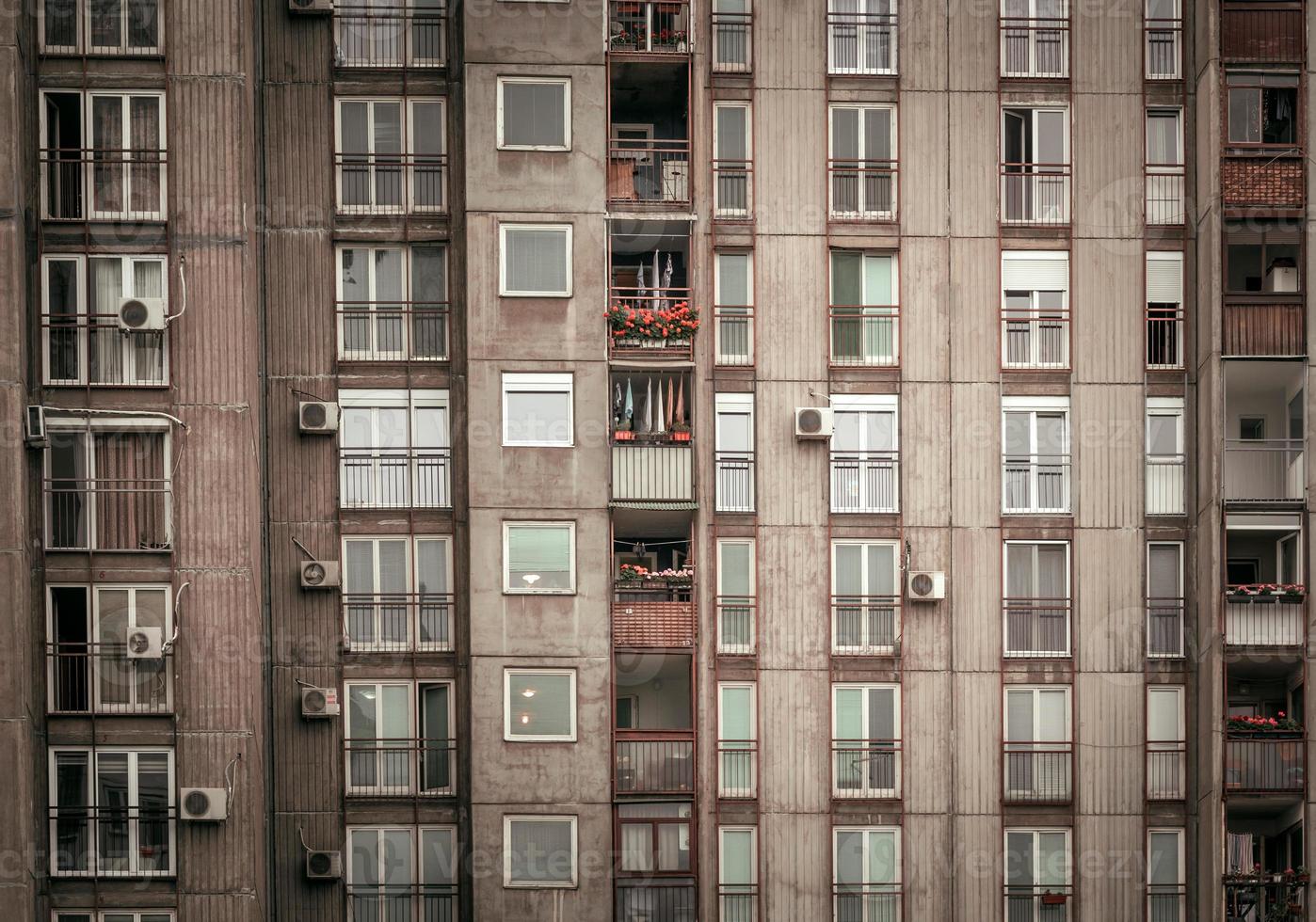 Building with the windows photo