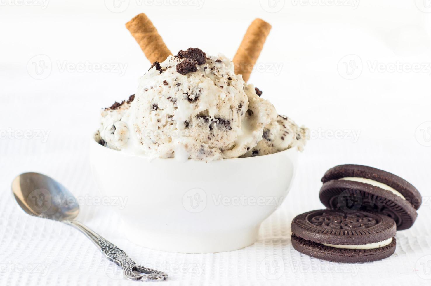 Ice cream with cookies photo