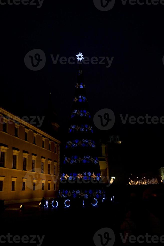 Varsovia por noche foto