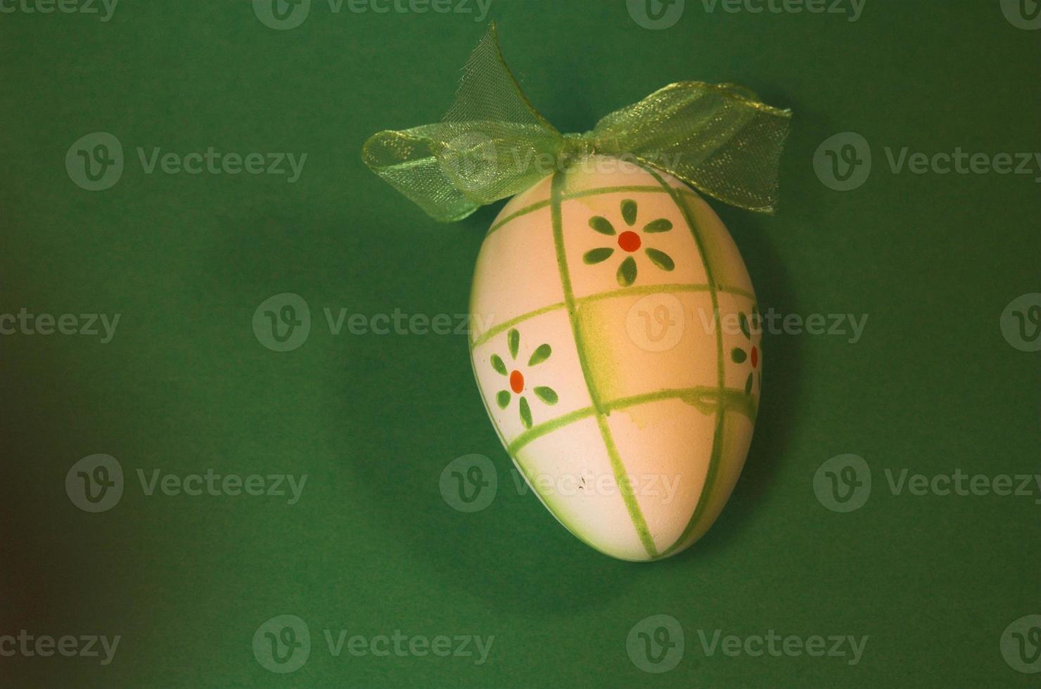 easter egg green photo