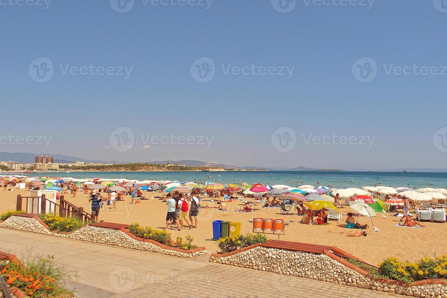 altinkum playa en didim, Turquía en un calentar verano fiesta día foto