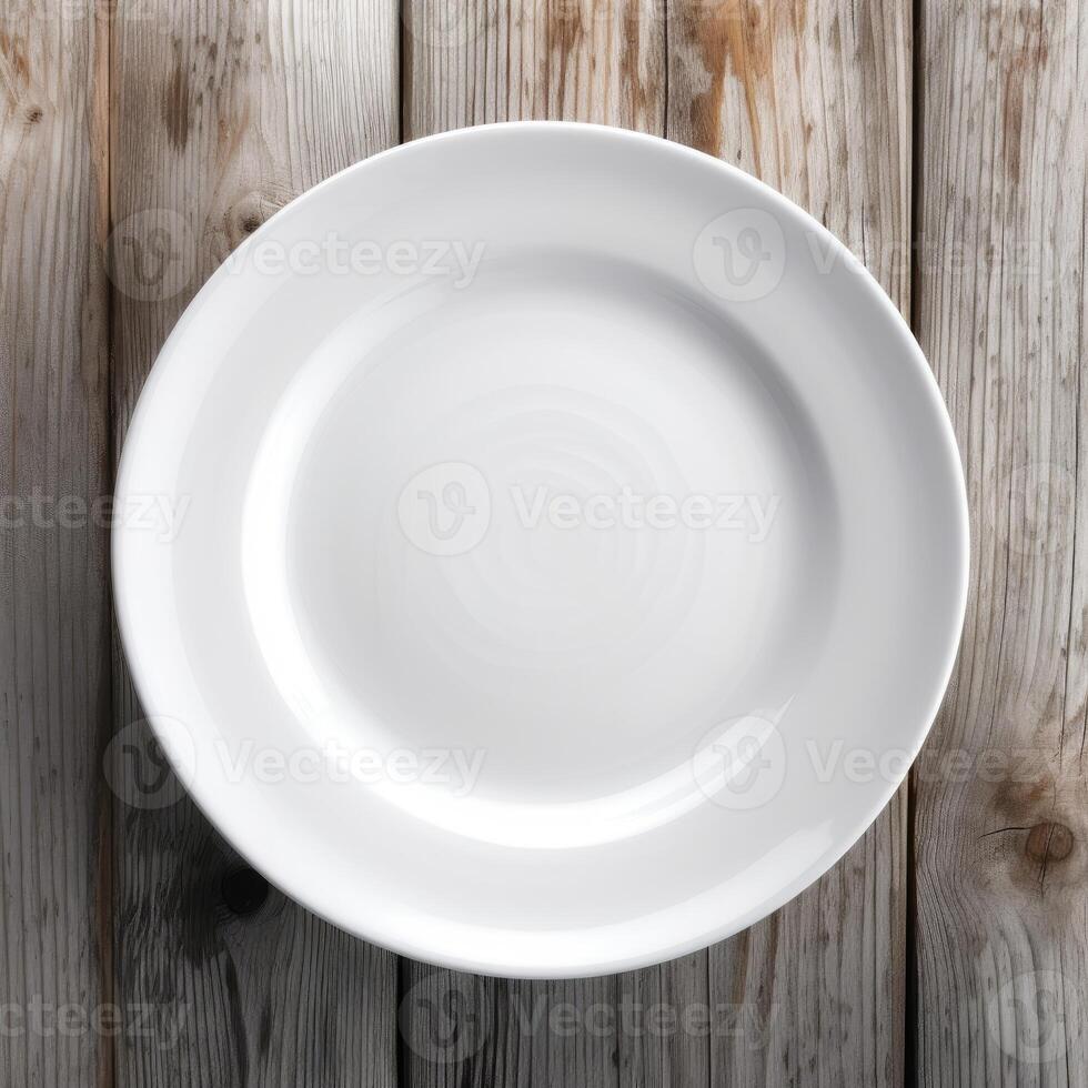 un vacío plato en un blanco de madera mesa. parte superior ver de blanco cerámico plato en blanco de madera. generativo ai. foto