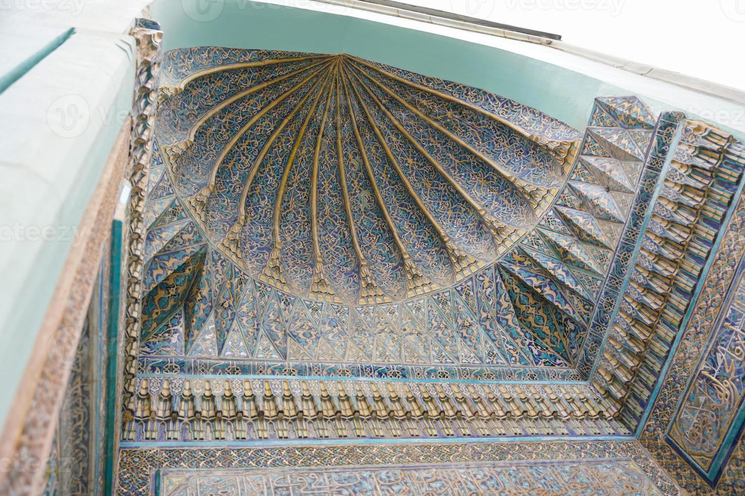 Yesil Tomb in Bursa, Turkiye photo