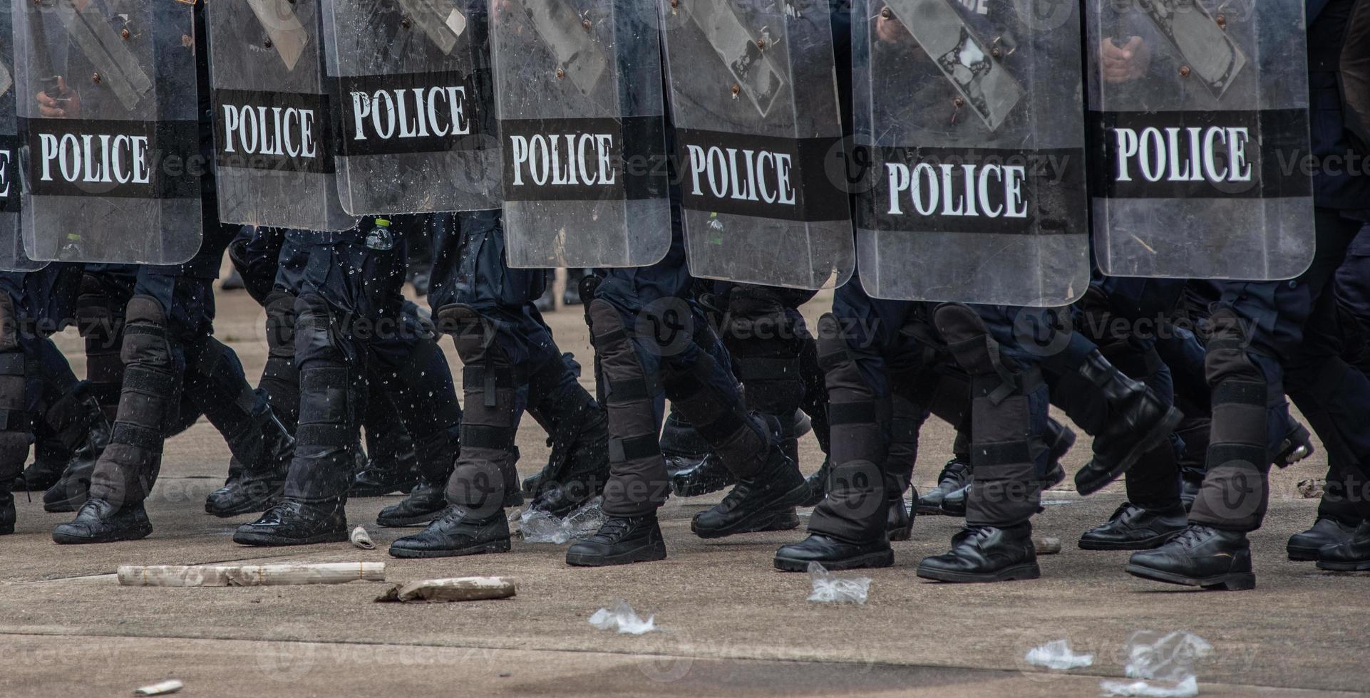 Riot police clashed with the protesters. photo