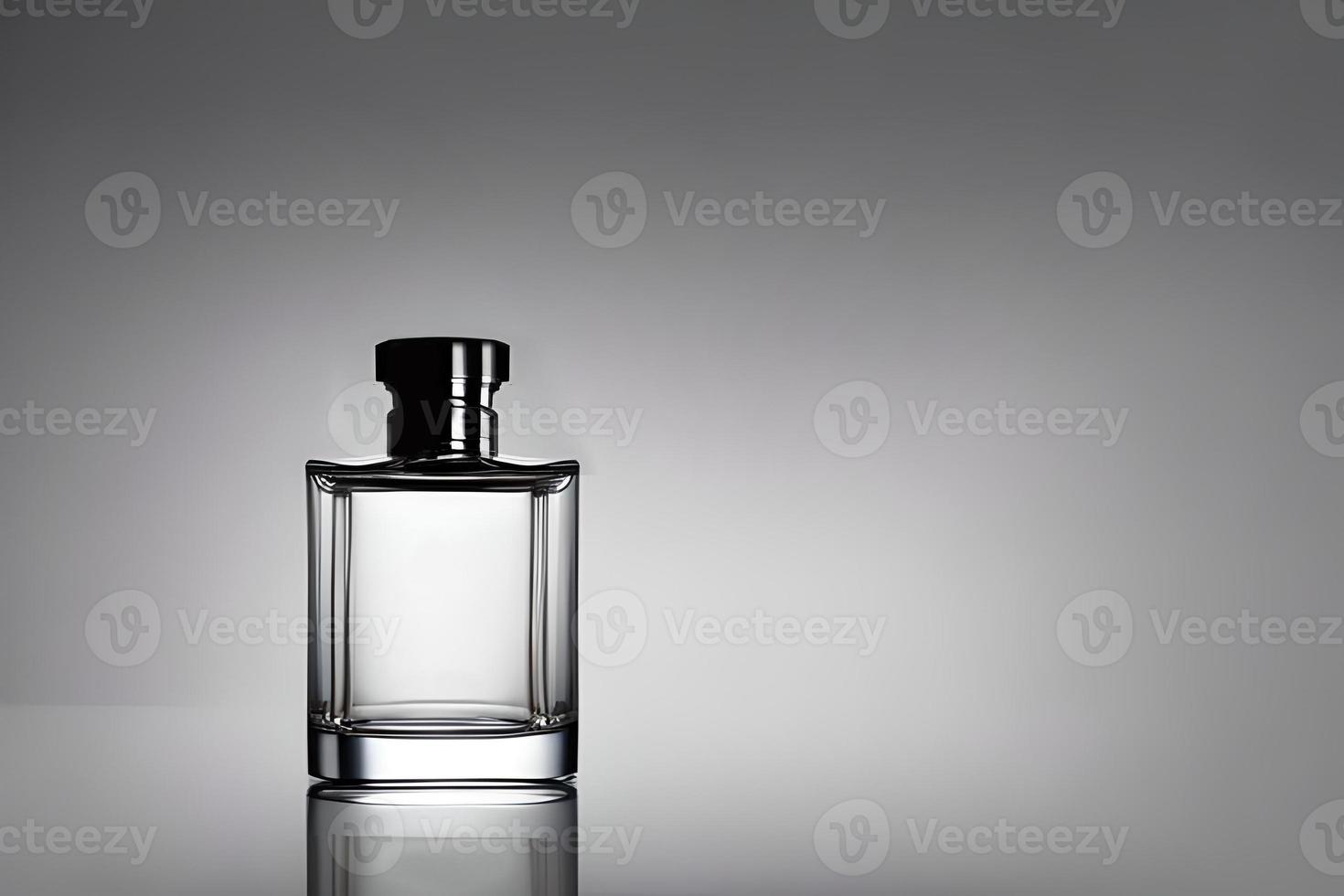 transparente botella perfume Bosquejo estudio disparo, aislado fondo, blanco etiqueta, márketing y producto presentación. foto