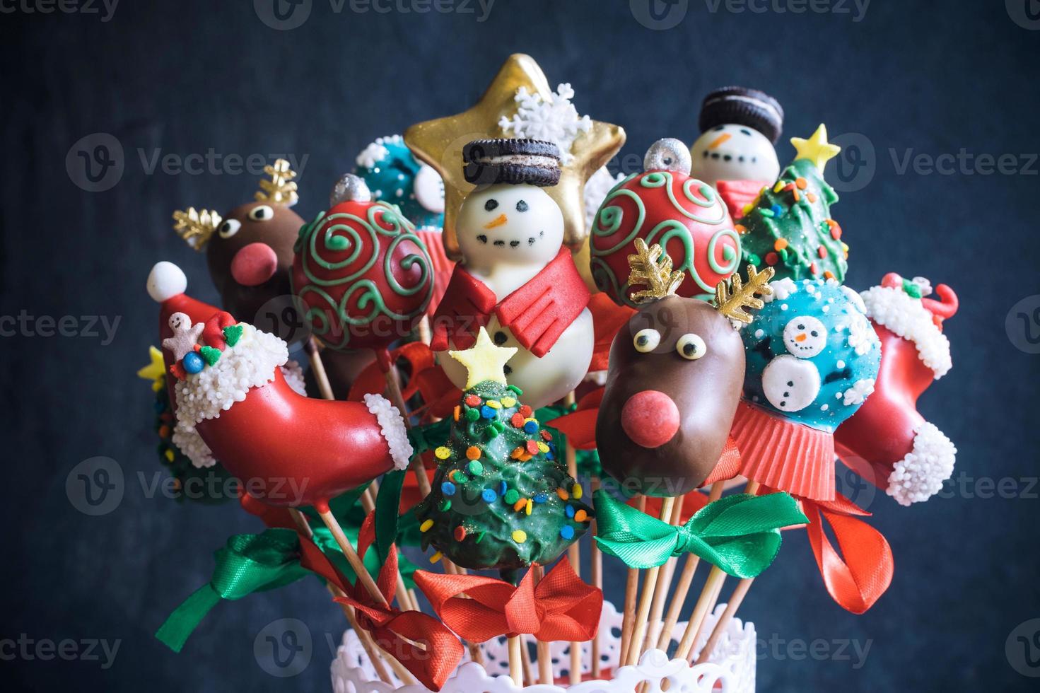 Christmas cake pops photo