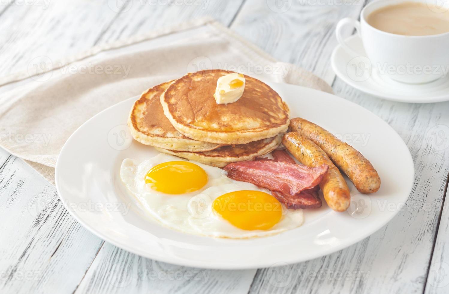 Portion of American breakfast photo