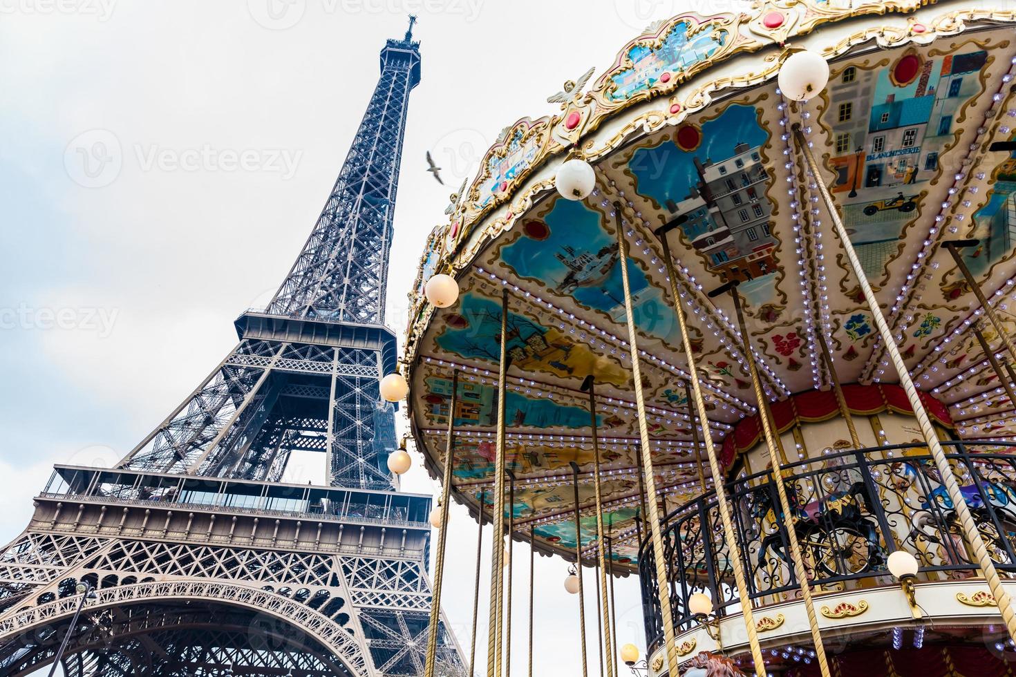 Carrousel and the Tour Eiffel at the end of winter photo