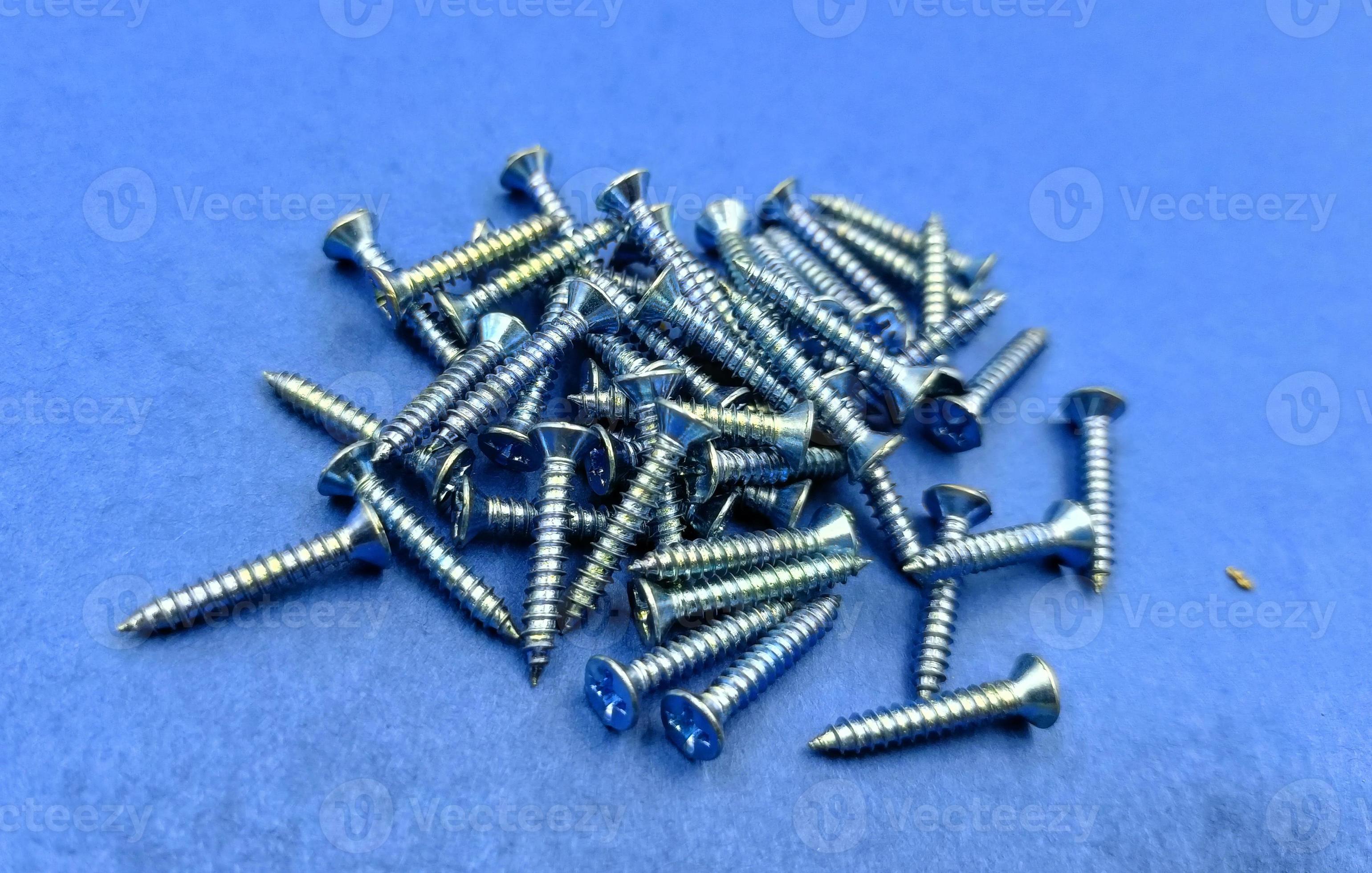screws and bolts 23146983 Stock Photo at Vecteezy