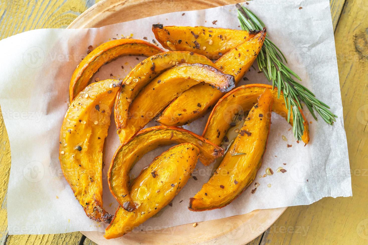 rodajas de calabaza al horno foto