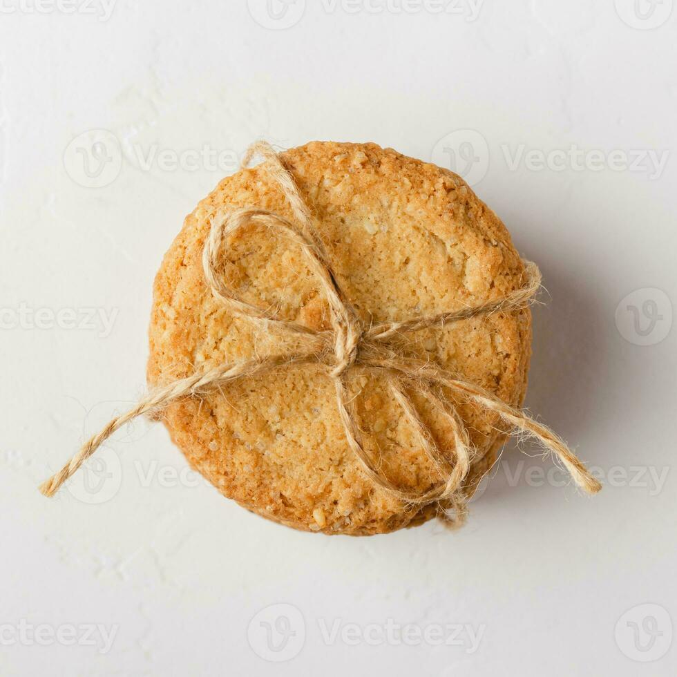 harina de avena galletas en un blanco antecedentes foto