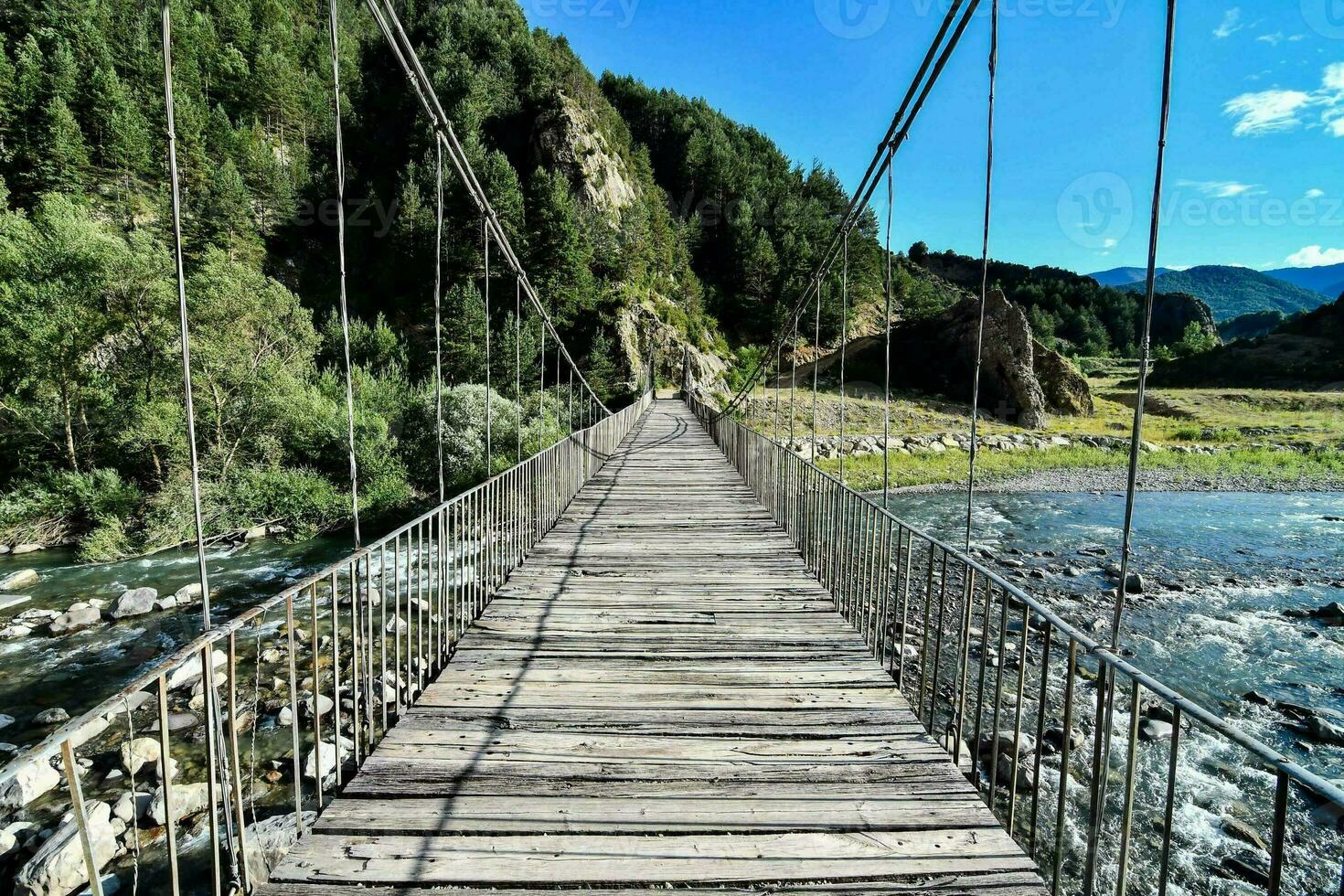 un montaña puente foto