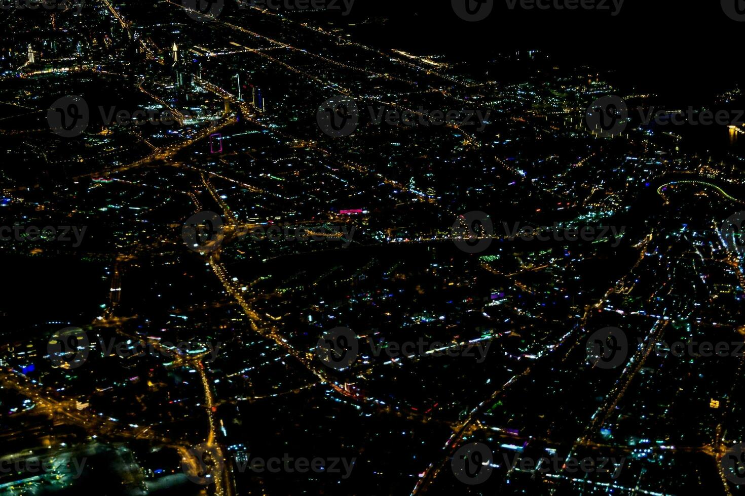 paisaje urbano de noche foto