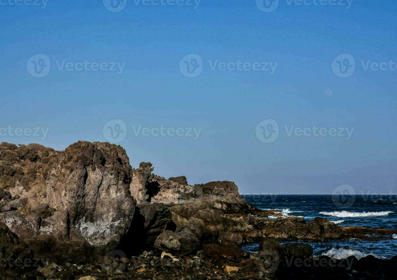 Scenic sea view photo