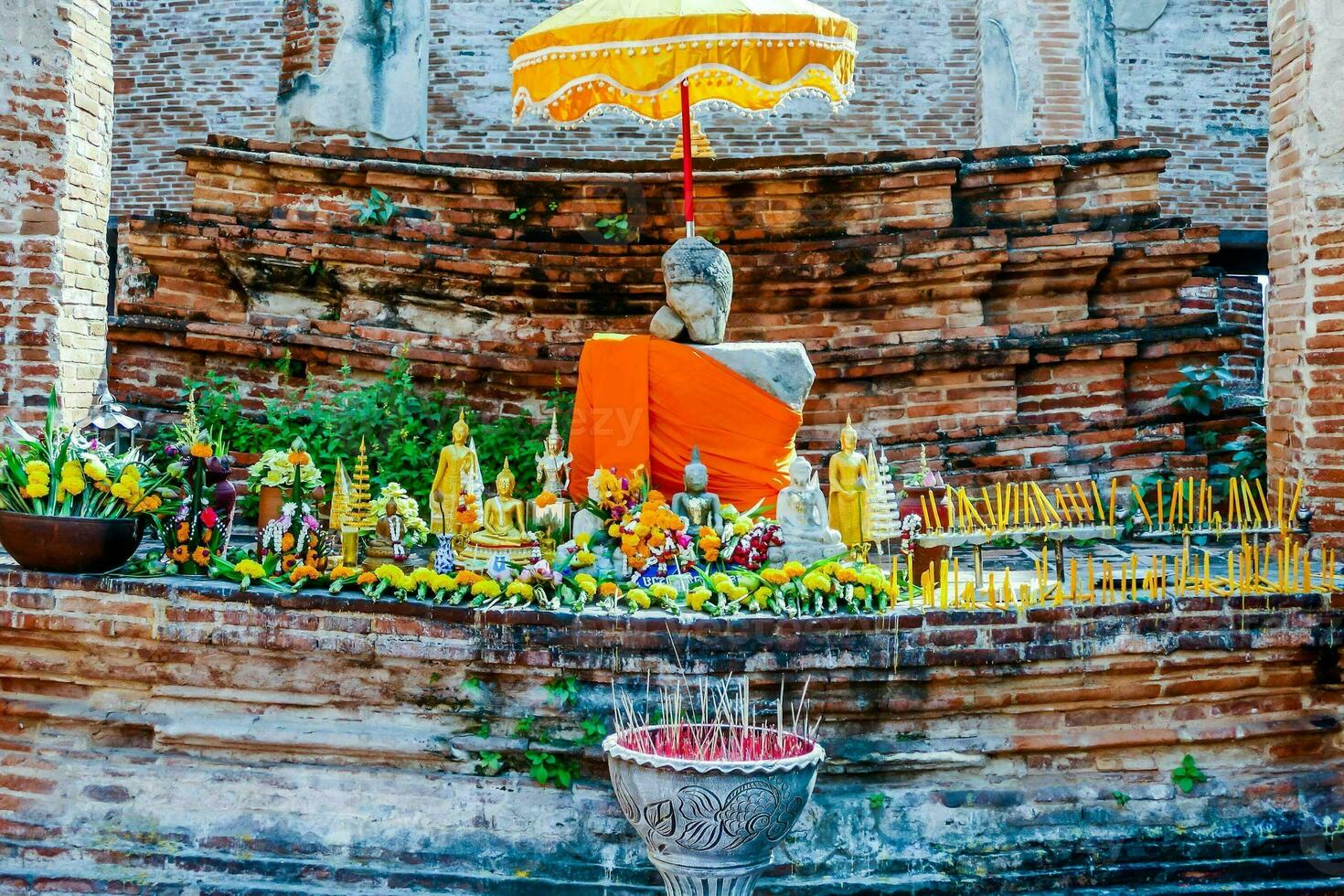 Asian religious sculpture photo
