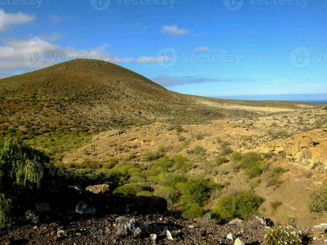 vista panorámica de la montaña foto