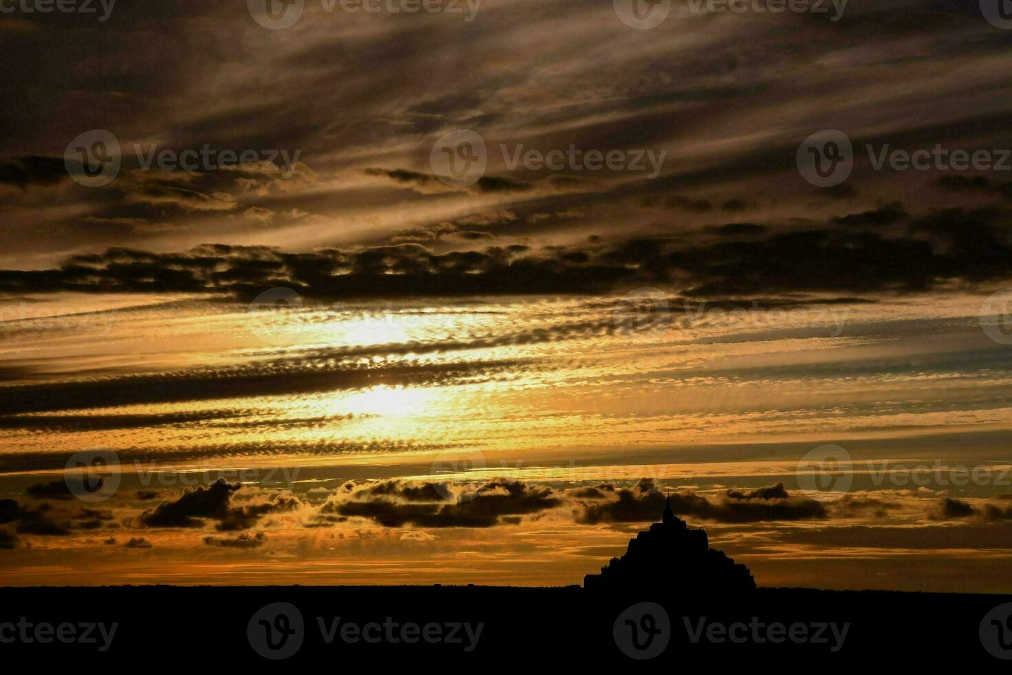 Scenic sunrise view photo