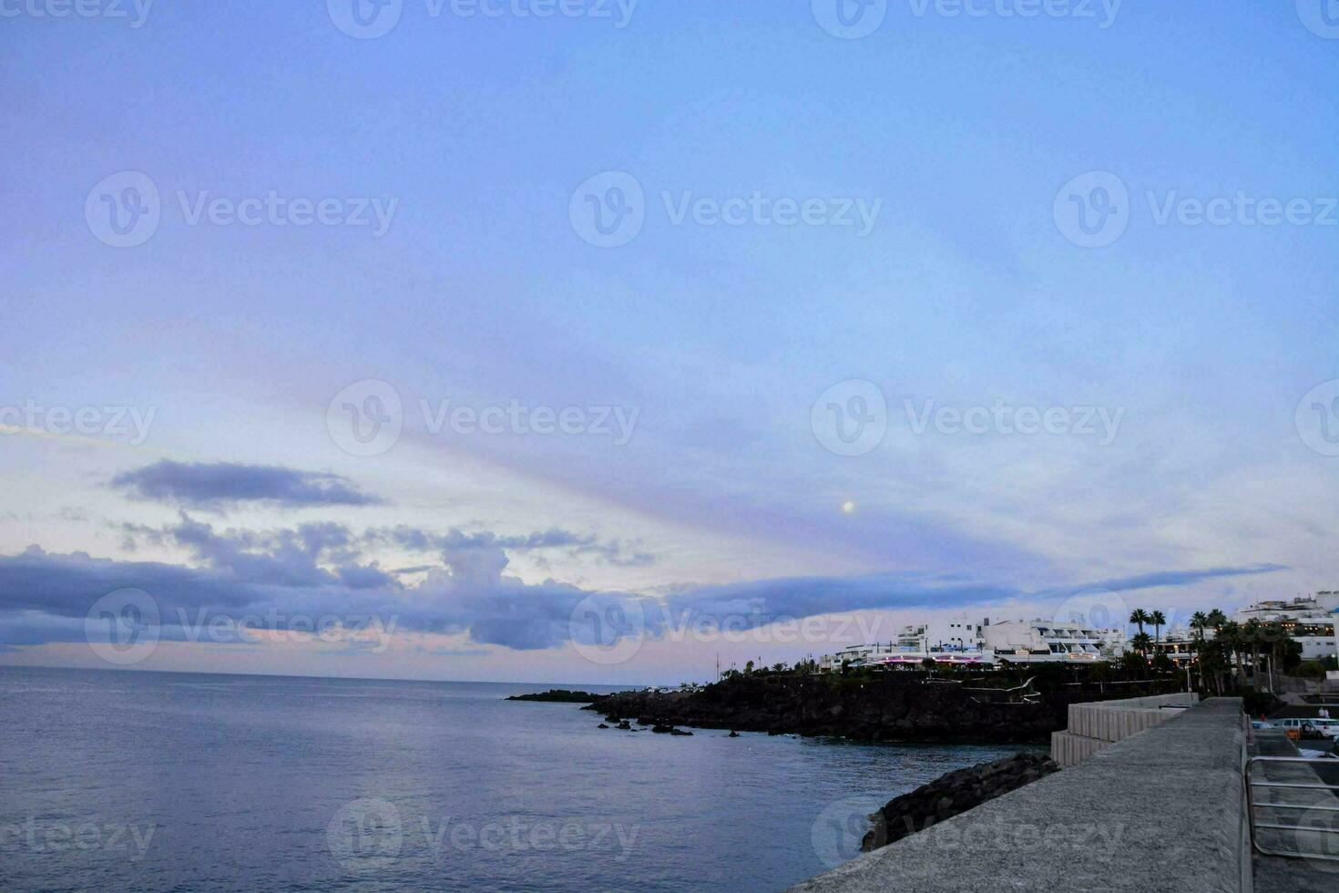 vista panorámica al mar foto