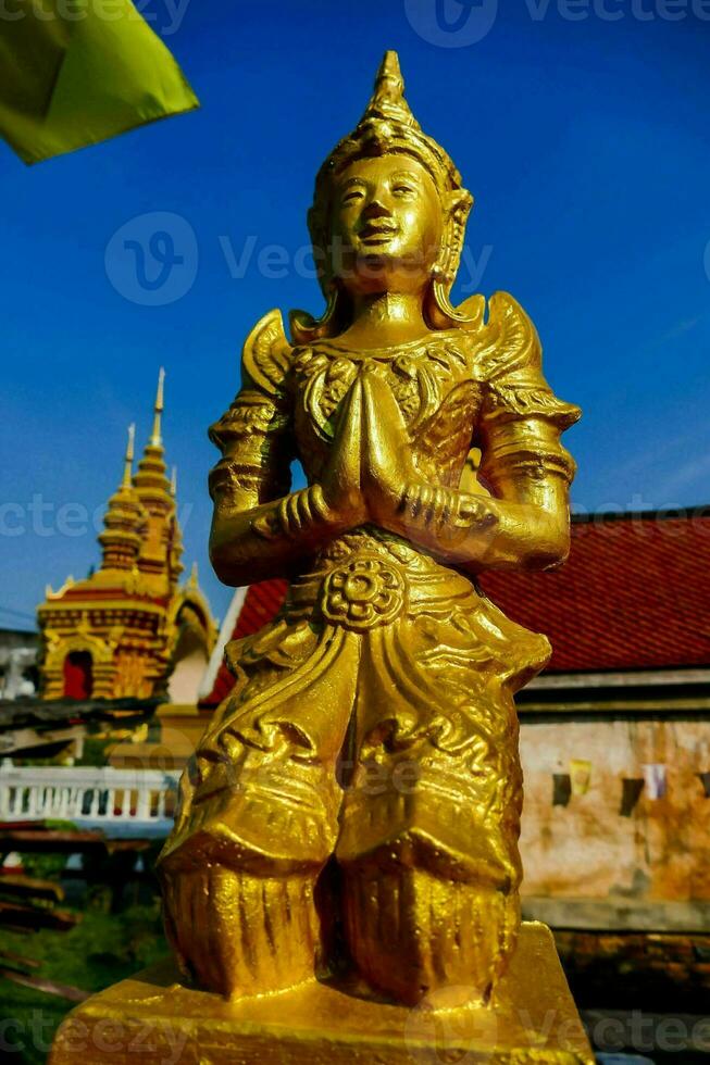 asiático religioso escultura foto