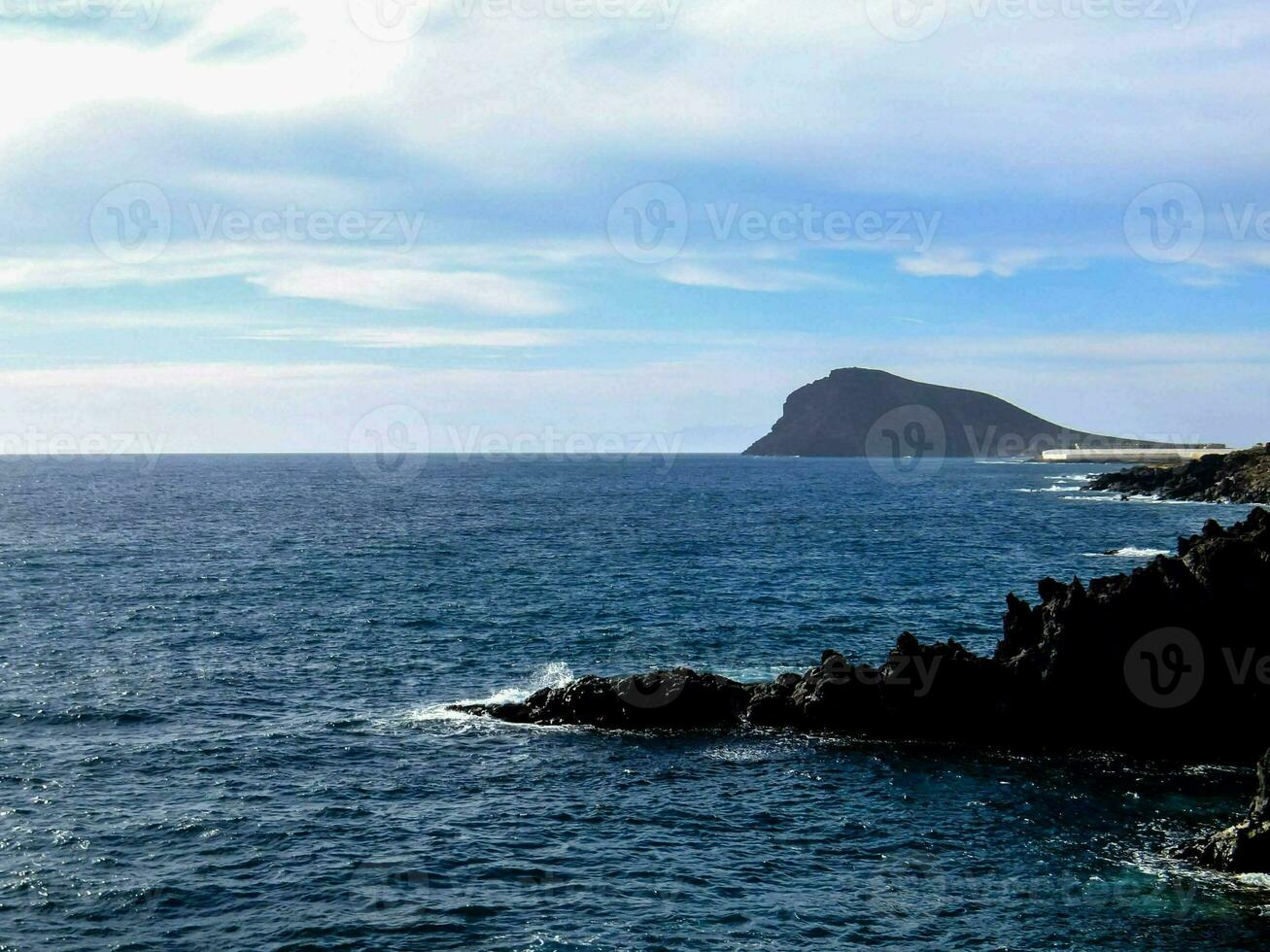 vista panorámica al mar foto