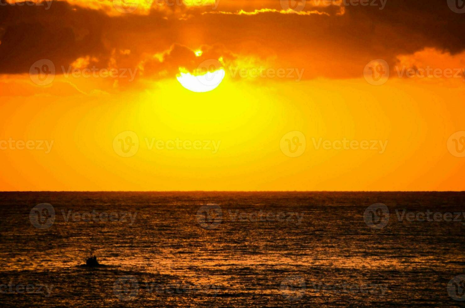 Scenic sea view photo