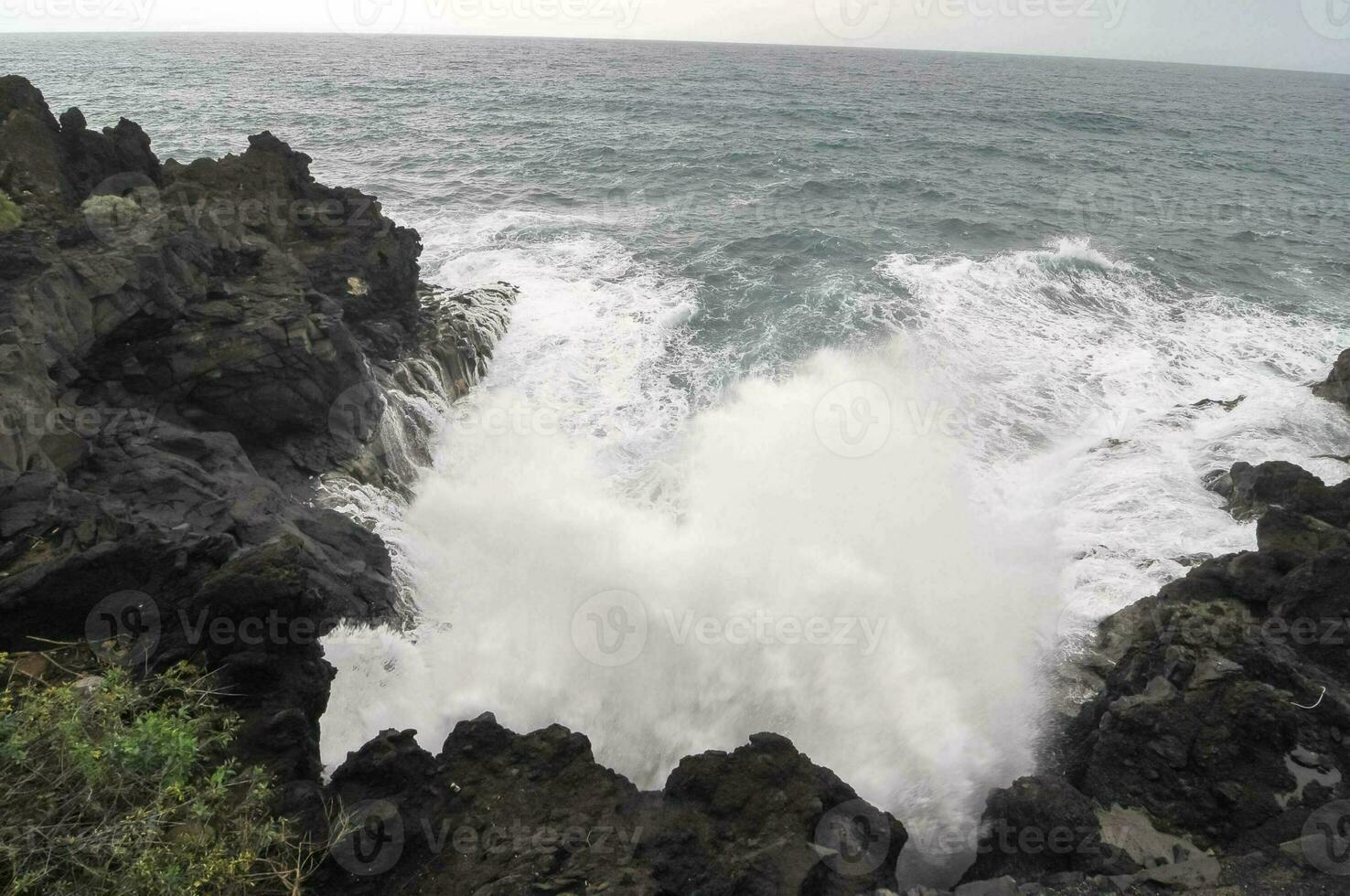 Scenic sea view photo