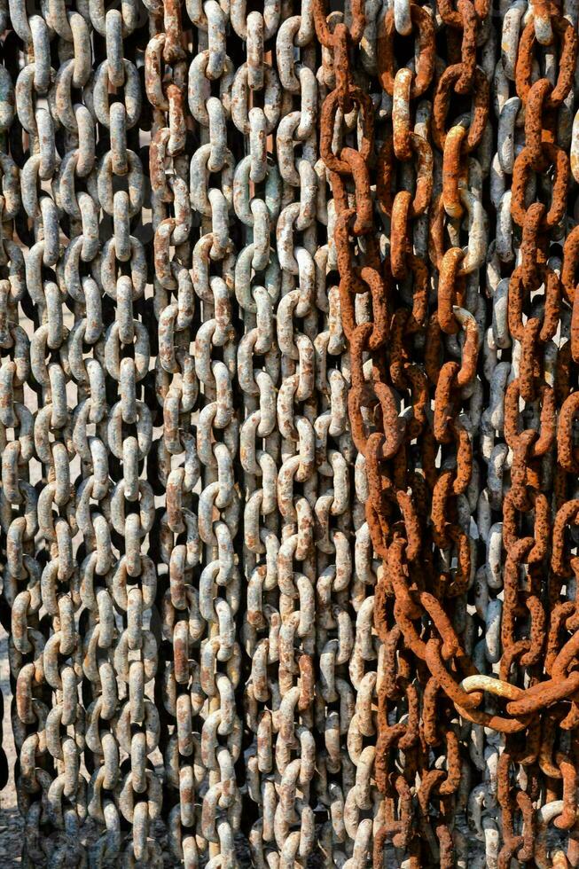 Rusted metal chain photo