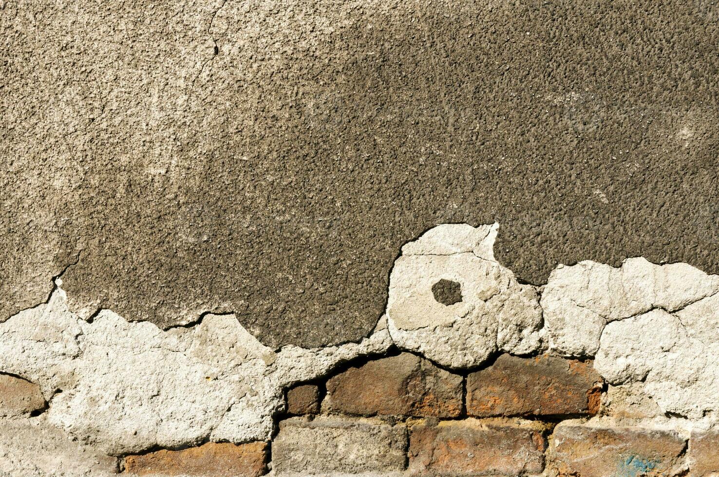 Broken wall background photo