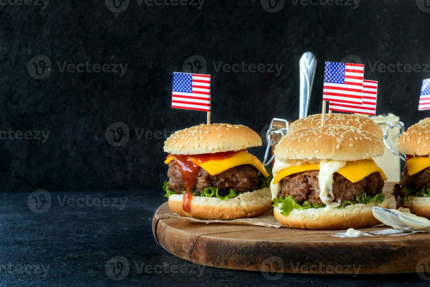Mini american cheeseburgers photo