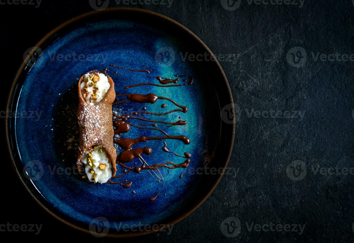 Close up to cannoli photo