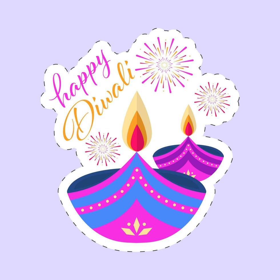 pegatina estilo contento diwali fuente con iluminado petróleo lamparas y fuegos artificiales en pastel Violeta antecedentes. vector