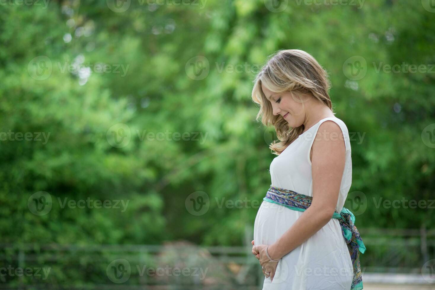 imagen de embarazada mujer foto