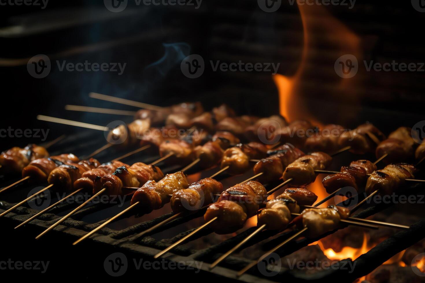 de cerca de yakitori brochetas candente en un carbón parrilla con fumar creciente y llamas parpadeando en el antecedentes. ai generado foto